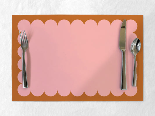 Paper Placemat with scalloped edge, pink and gold